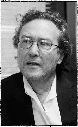 PIERRE PÉJU